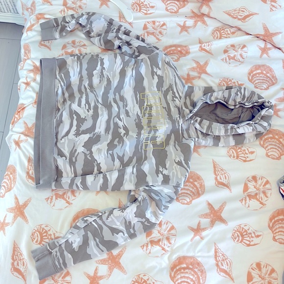 PUMA Hoodie Sweatshirt XS - Picture 5 of 6